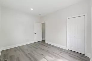 31 St Moritz Pl, Wayne, NJ 07470 - Photo 23