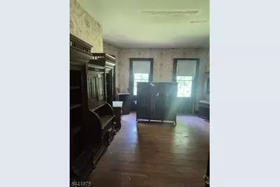 804 Old York Rd, Raritan, NJ 08869 - Photo 9