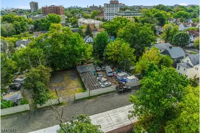 201 Park Ave, East Orange, NJ 07017 - Photo 3
