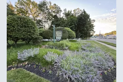 131 Bunker Hill Rd, Wayne, NJ 07470 - Photo 43