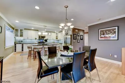 131 Bunker Hill Rd, Wayne, NJ 07470 - Photo 13