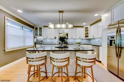 131 Bunker Hill Rd, Wayne, NJ 07470 - Photo 3