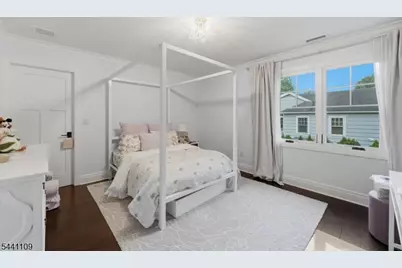 171 Tennyson Dr, Millburn Twp., NJ 07078 - Photo 17