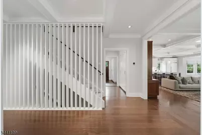 171 Tennyson Dr, Millburn Twp., NJ 07078 - Photo 3