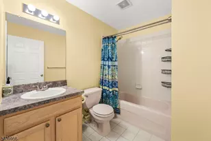 252 Moonlight Dr, Piscataway Township, NJ 08854 - Photo 23