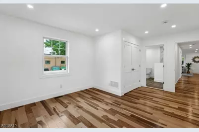 941 Lincoln Ave E, Cranford Township, NJ 07016 - Photo 17