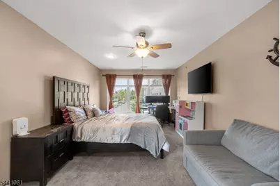 123 Chariot Ct, Piscataway Township, NJ 08854 - Photo 17