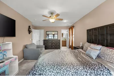 123 Chariot Ct, Piscataway Township, NJ 08854 - Photo 29
