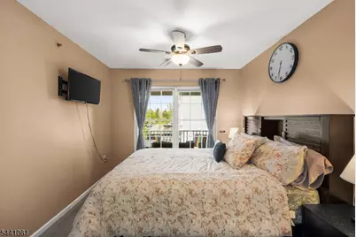 123 Chariot Ct, Piscataway Township, NJ 08854 - Photo 11
