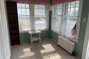 361 W 5th Ave, Roselle, NJ 07203 - Photo 3
