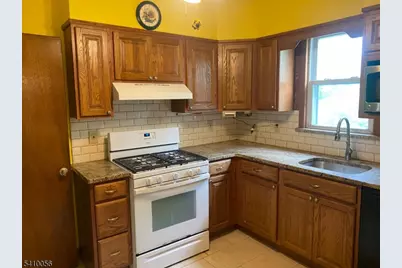 361 W 5th Ave, Roselle, NJ 07203 - Photo 11