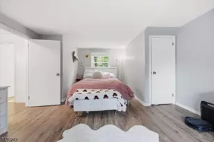 42 Virginia Ave, Jefferson Township, NJ 07849 - Photo 19