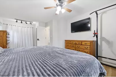 42 Virginia Ave, Jefferson Township, NJ 07849 - Photo 15
