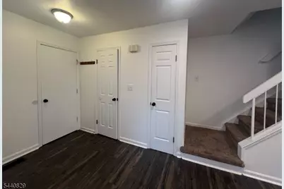 106 Sequoia Ct, Raritan Township, NJ 08822 - Photo 23