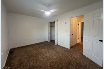 106 Sequoia Ct, Raritan Township, NJ 08822 - Photo 29