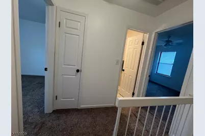 106 Sequoia Ct, Raritan Township, NJ 08822 - Photo 25