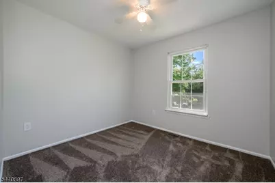 133 Hickory Rd, Franklin Township, NJ 08873 - Photo 17
