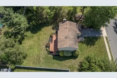 133 Hickory Rd, Franklin Township, NJ 08873 - Photo 41