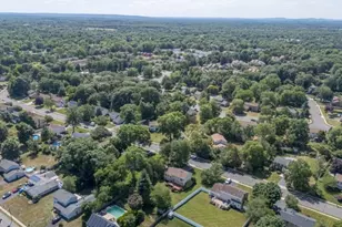 133 Hickory Rd, Franklin Township, NJ 08873 - Photo 45