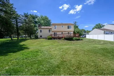 133 Hickory Rd, Franklin Township, NJ 08873 - Photo 37