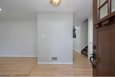 133 Hickory Rd, Franklin Township, NJ 08873 - Photo 3