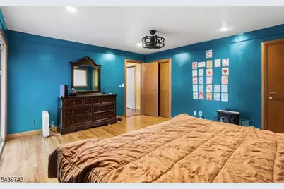 88 Tall Oaks Dr, East Brunswick Township, NJ 08816 - Photo 25