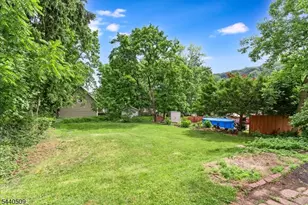 1 Locust St, Morris Township, NJ 07960 - Photo 23