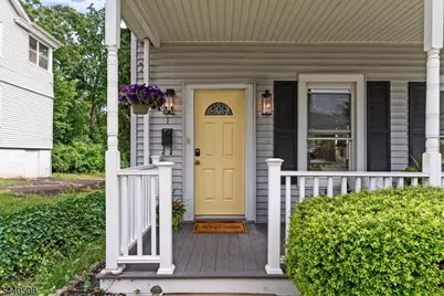1 Locust St, Morris Township, NJ 07960 - Photo 3