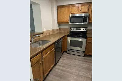 54 Wentworth Road, Bedminster Township, NJ 07921 - Photo 9