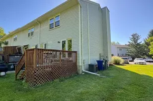 53 Village Dr, Hamburg, NJ 07419 - Photo 15