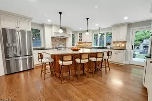 34 Wilcox Dr, Mountain Lakes, NJ 07046 - Photo 11