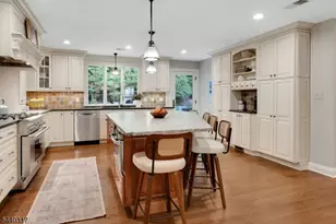 34 Wilcox Dr, Mountain Lakes, NJ 07046 - Photo 13