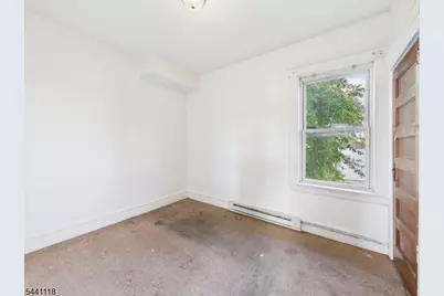 139 Fairview Ave, Prospect Park, NJ 07508 - Photo 13