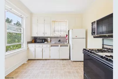 139 Fairview Ave, Prospect Park, NJ 07508 - Photo 7