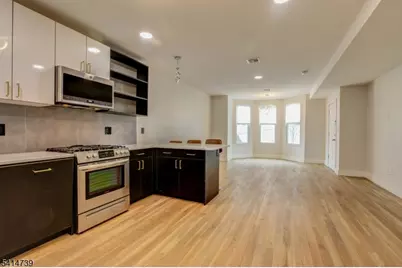 623 38th St, Union City, NJ 07087 - Photo 5