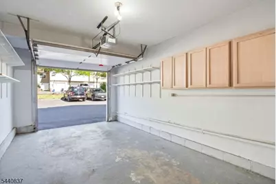 51 Foxwood Court Ondo, Bedminster Township, NJ 07921 - Photo 27