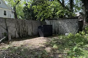 34 Cumberland Ave, Trenton, NJ 08618 - Photo 15