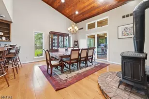 481 E Freehold Rd, Freehold Township, NJ 07728 - Photo 15