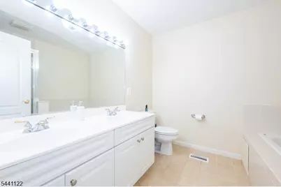 30-08 Federal Hill Rd #8, Pompton Lakes, NJ 07442 - Photo 29