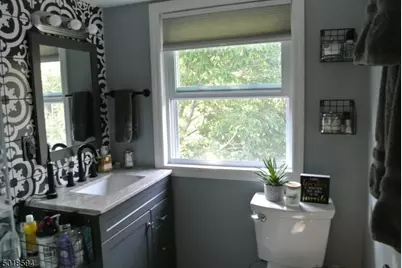 11 Delaware Pl #3, Bloomfield, NJ 07003 - Photo 11