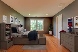 16 Commanders Ct, Totowa, NJ 07512 - Photo 29