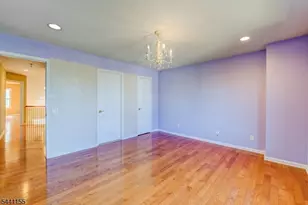 16 Commanders Ct, Totowa, NJ 07512 - Photo 35