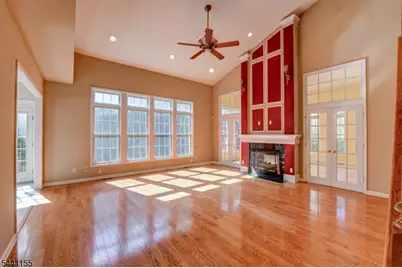 16 Commanders Ct, Totowa, NJ 07512 - Photo 17