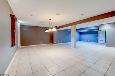 16 Commanders Ct, Totowa, NJ 07512 - Photo 41