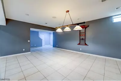 16 Commanders Ct, Totowa, NJ 07512 - Photo 39