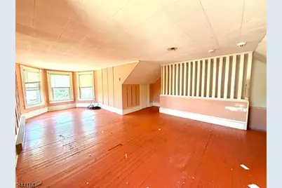 242 Filmore St, Phillipsburg, NJ 08865 - Photo 21