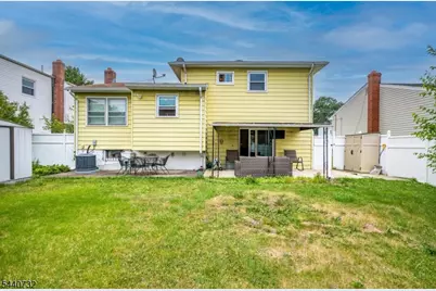 2300 Desisto Dr, Rahway, NJ 07065 - Photo 33