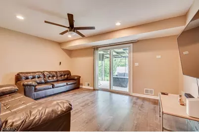 2300 Desisto Dr, Rahway, NJ 07065 - Photo 15