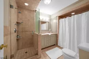 10 Mountain View Dr, Chester, NJ 07930 - Photo 31