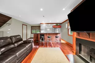 10 Mountain View Dr, Chester, NJ 07930 - Photo 43